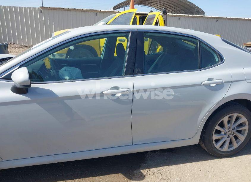 Photo 14 of 2024 Toyota Camry LE (VIN 4T1C11AK9RU194335)