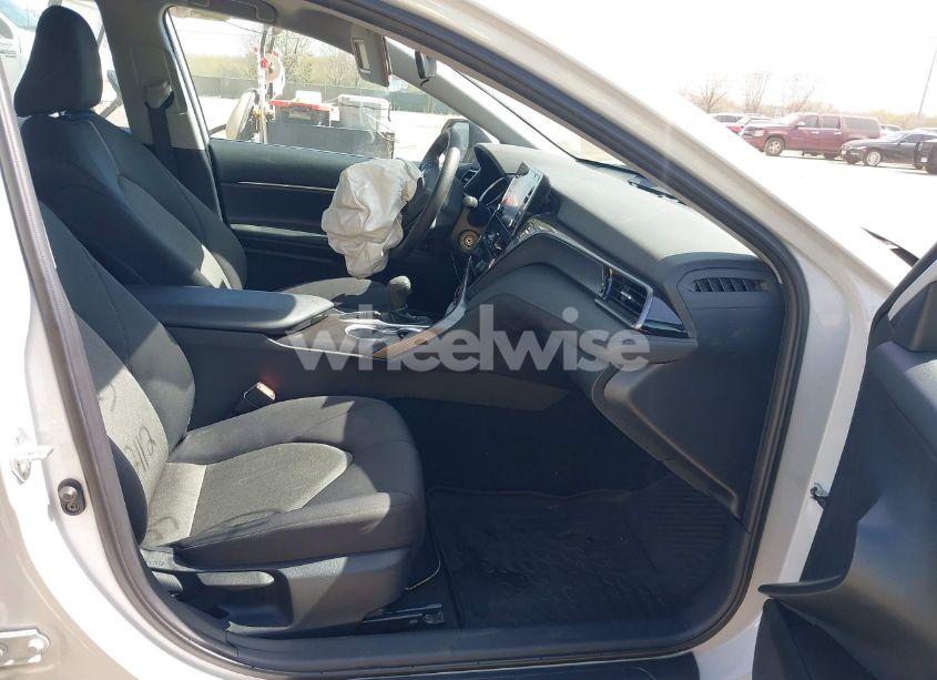 Photo 5 of 2024 Toyota Camry LE (VIN 4T1C11AK9RU194335)