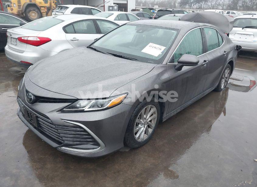 Photo 2 of 2024 Toyota Camry LE (VIN 4T1C11AK9RU260401)