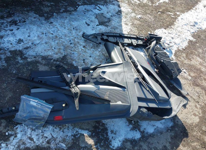 Photo 12 of 2020 Toyota Camry LE (VIN 4T1C11AKXLU335999)