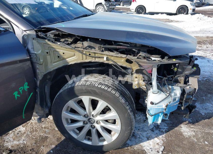 Photo 20 of 2020 Toyota Camry LE (VIN 4T1C11AKXLU335999)