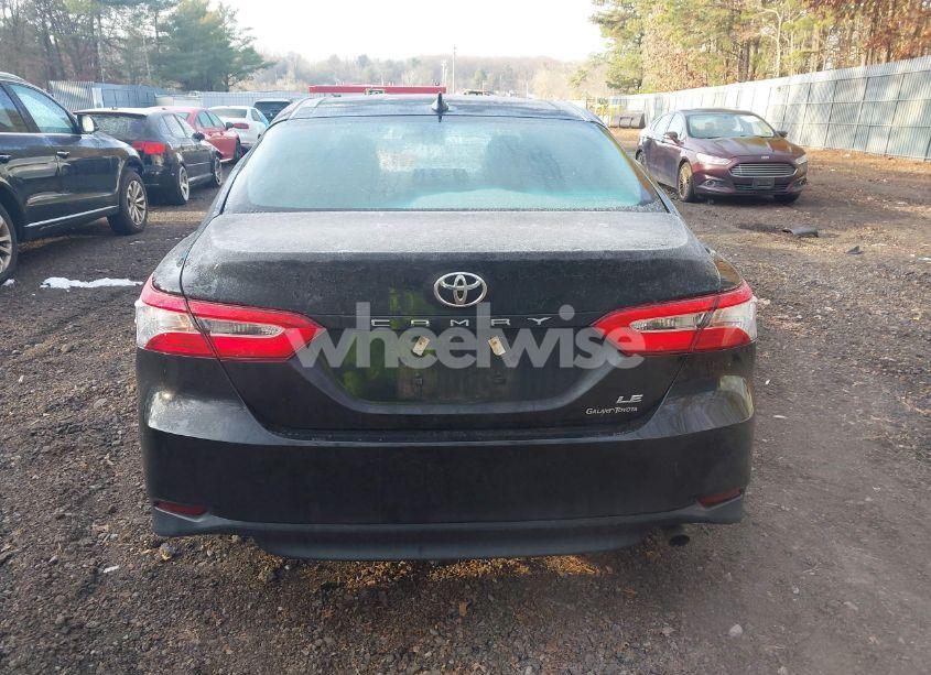 Photo 16 of 2020 Toyota Camry LE (VIN 4T1C11AKXLU871075)