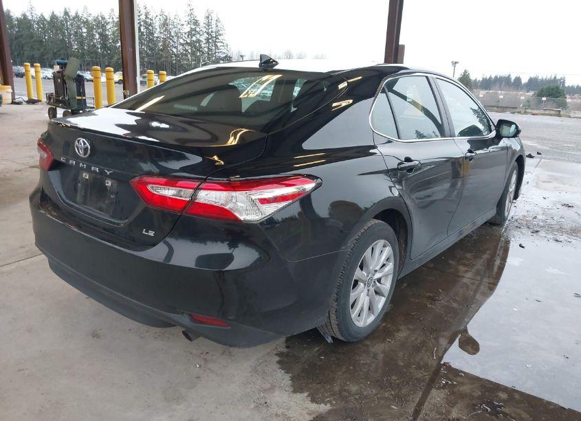 Photo 4 of 2020 Toyota Camry LE (VIN 4T1C11AKXLU949211)