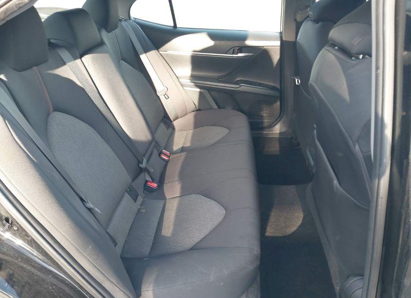 Photo 8 of 2020 Toyota Camry LE (VIN 4T1C11AKXLU960175)