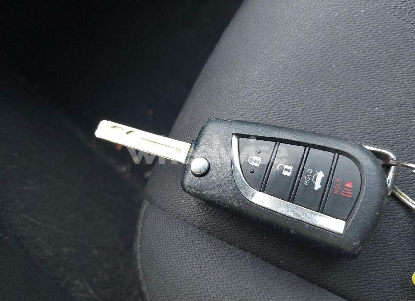 Photo 11 of 2020 Toyota Camry LE (VIN 4T1C11AKXLU969572)