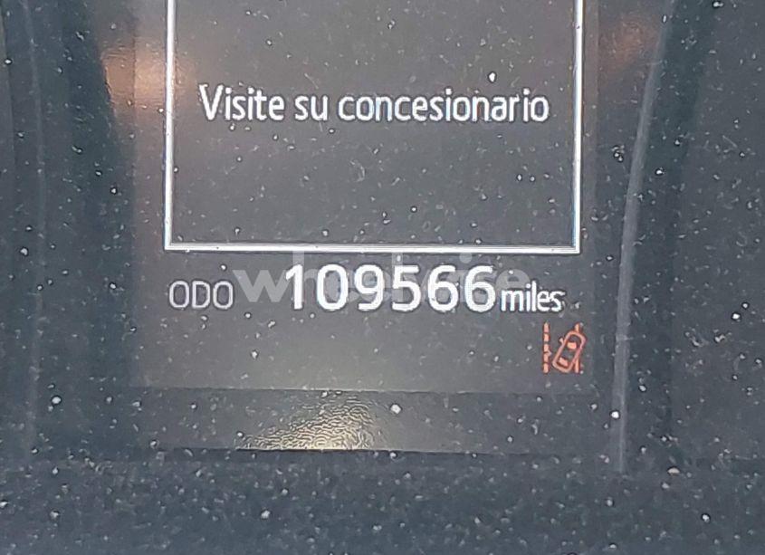 Photo 15 of 2021 Toyota Camry LE (VIN 4T1C11AKXMU435411)