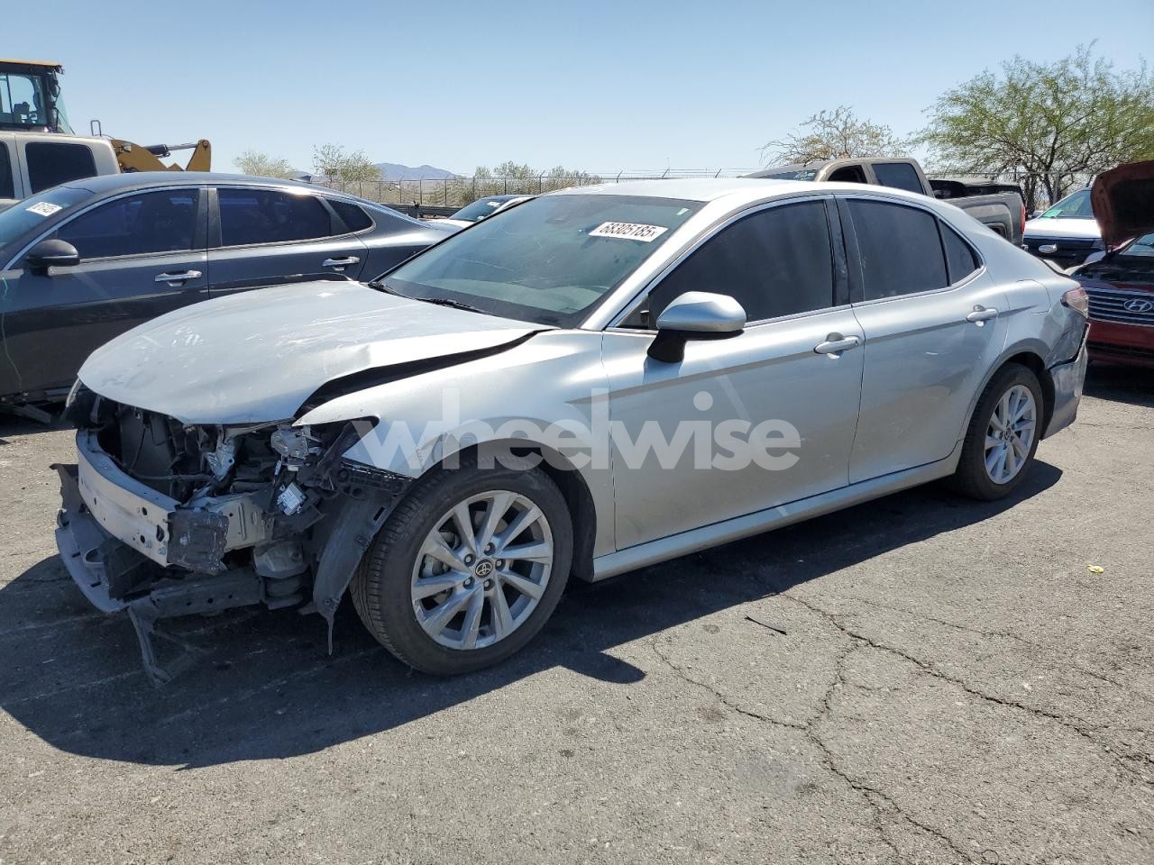 2022 TOYOTA CAMRY LE (VIN 4T1C11AKXNU037729) main photo