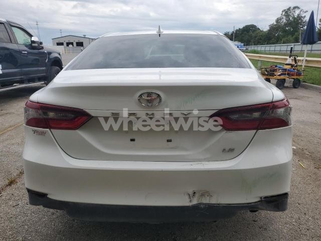 2022 TOYOTA CAMRY LE (VIN 4T1C11AKXNU633939) main photo