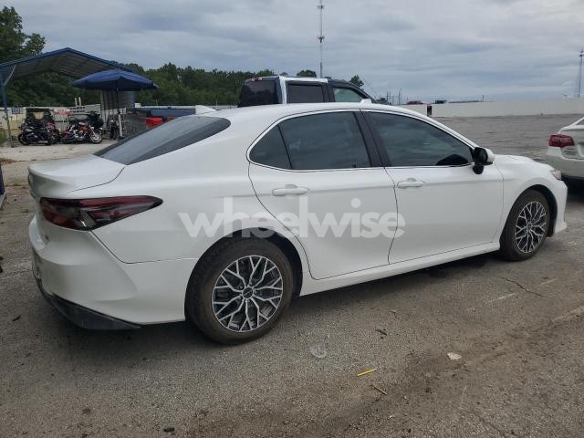 Photo 10 of 2022 TOYOTA CAMRY LE (VIN 4T1C11AKXNU633939)