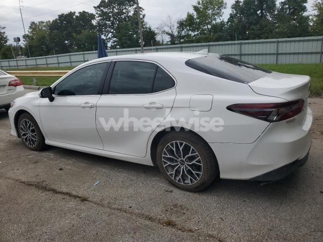 Photo 9 of 2022 TOYOTA CAMRY LE (VIN 4T1C11AKXNU633939)