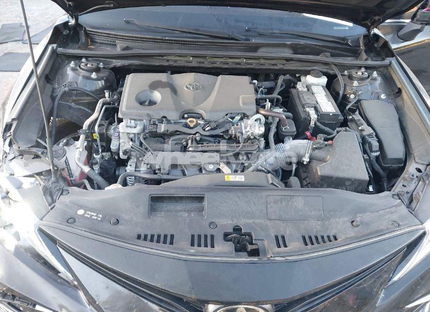 Photo 10 of 2022 Toyota Camry LE (VIN 4T1C11AKXNU687712)