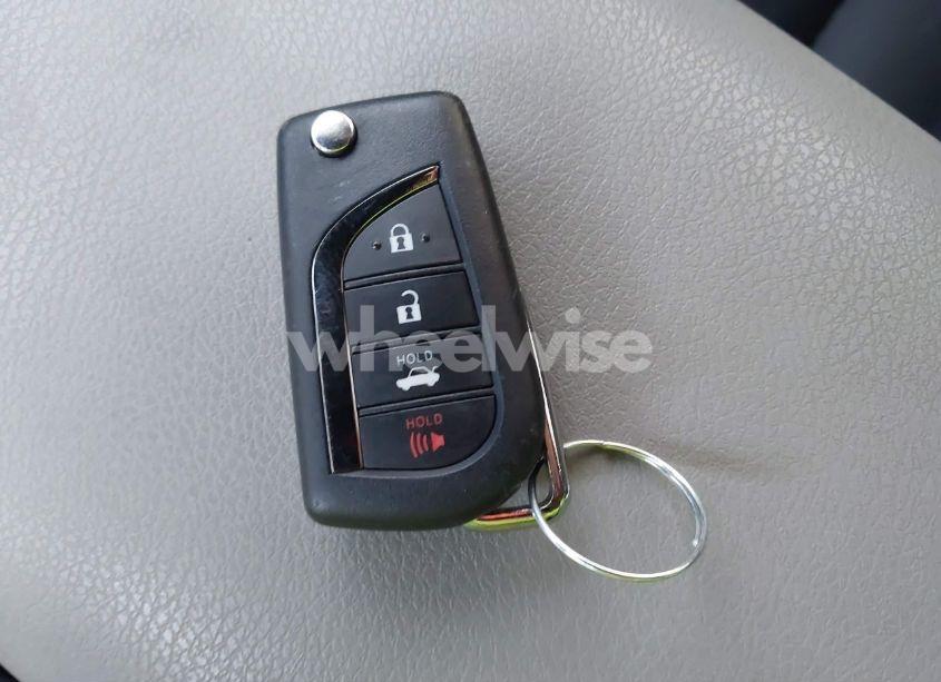 Photo 11 of 2022 Toyota Camry LE (VIN 4T1C11AKXNU687712)