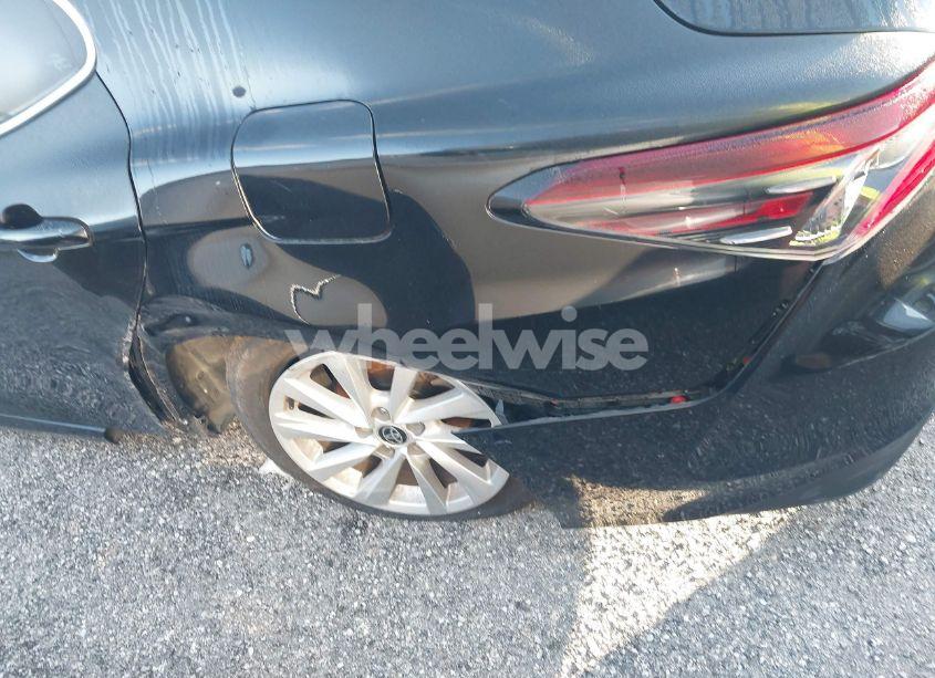 Photo 17 of 2022 Toyota Camry LE (VIN 4T1C11AKXNU687712)