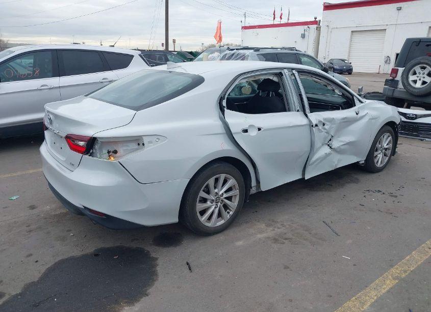 Photo 4 of 2023 Toyota Camry LE (VIN 4T1C11AKXPU101187)