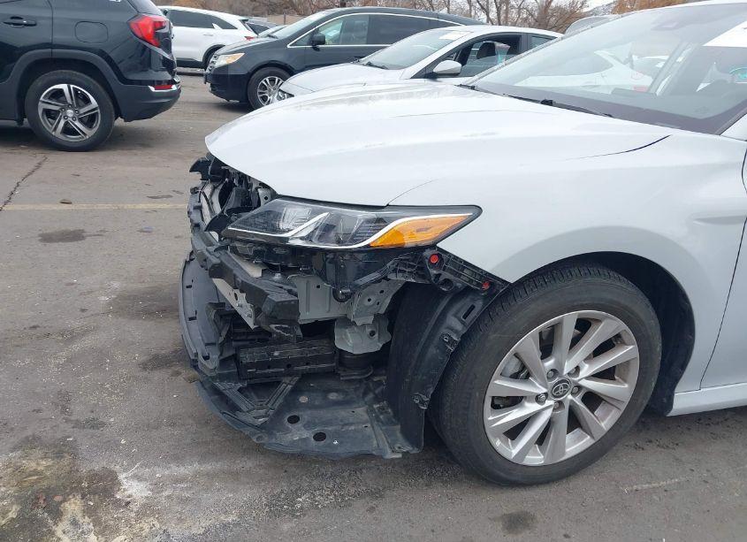 Photo 6 of 2023 Toyota Camry LE (VIN 4T1C11AKXPU101187)