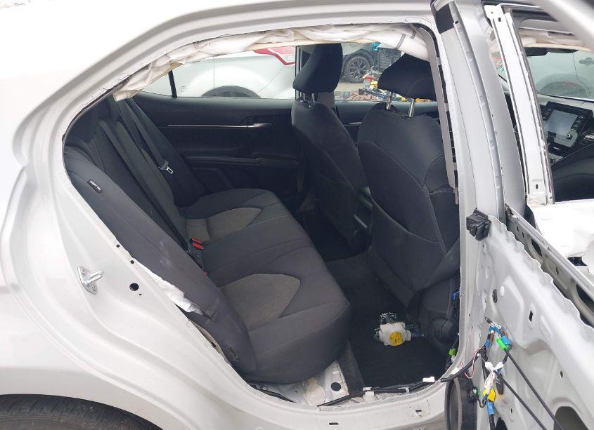 Photo 8 of 2023 Toyota Camry LE (VIN 4T1C11AKXPU101187)