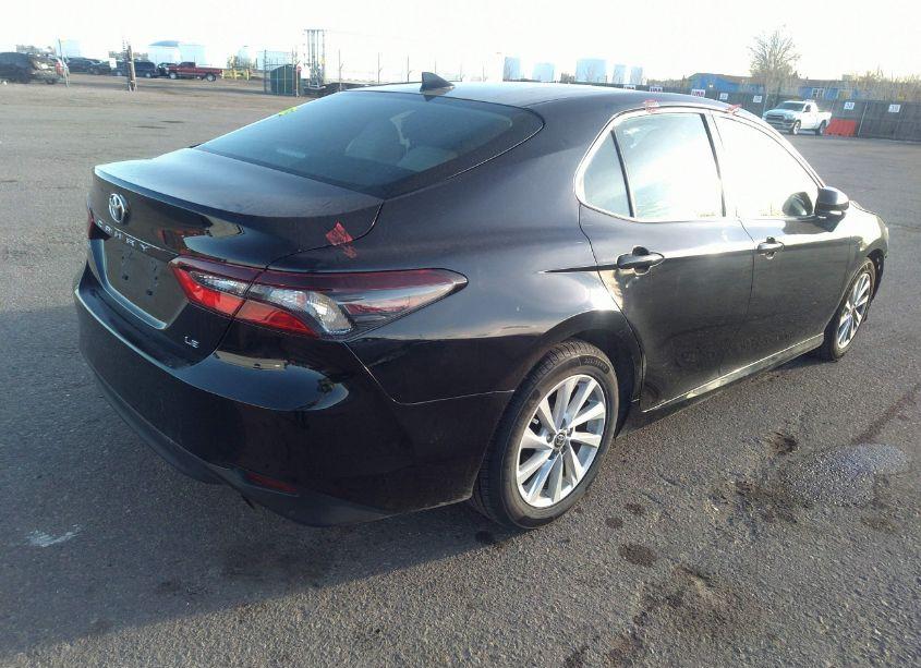 Photo 4 of 2023 Toyota Camry LE (VIN 4T1C11AKXPU186323)