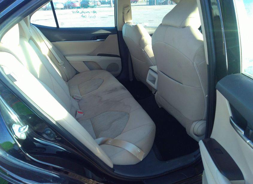 Photo 8 of 2023 Toyota Camry LE (VIN 4T1C11AKXPU186323)