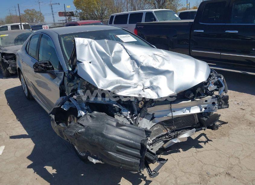Photo 6 of 2023 Toyota Camry LE (VIN 4T1C11AKXPU744512)