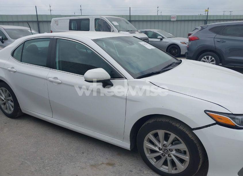 Photo 13 of 2023 Toyota Camry LE (VIN 4T1C11AKXPU804353)