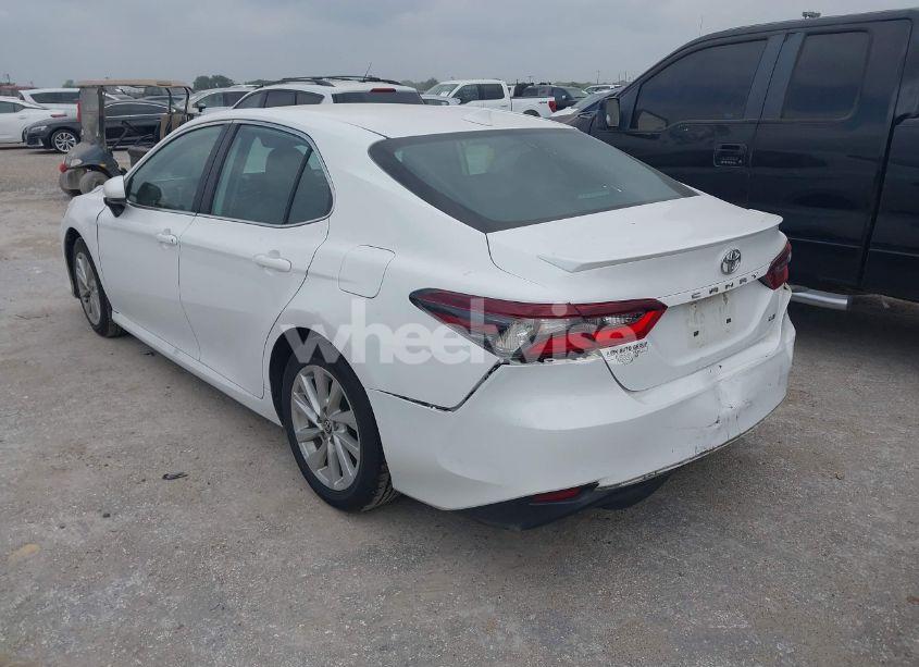 Photo 3 of 2023 Toyota Camry LE (VIN 4T1C11AKXPU804353)