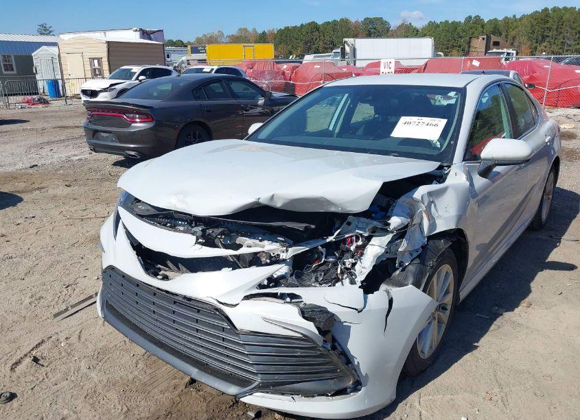 Photo 6 of 2024 Toyota Camry LE (VIN 4T1C11AKXRU211451)
