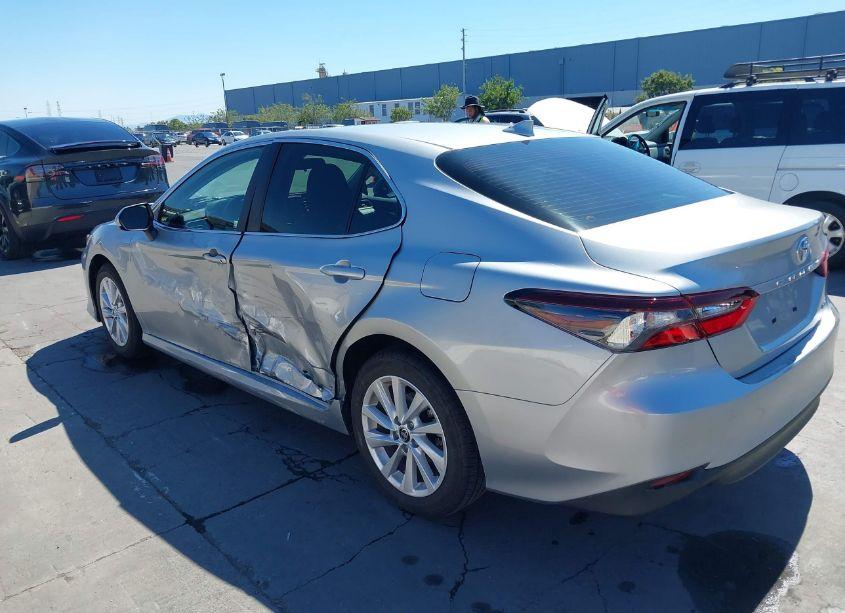 Photo 3 of 2024 Toyota Camry LE (VIN 4T1C11AKXRU255384)