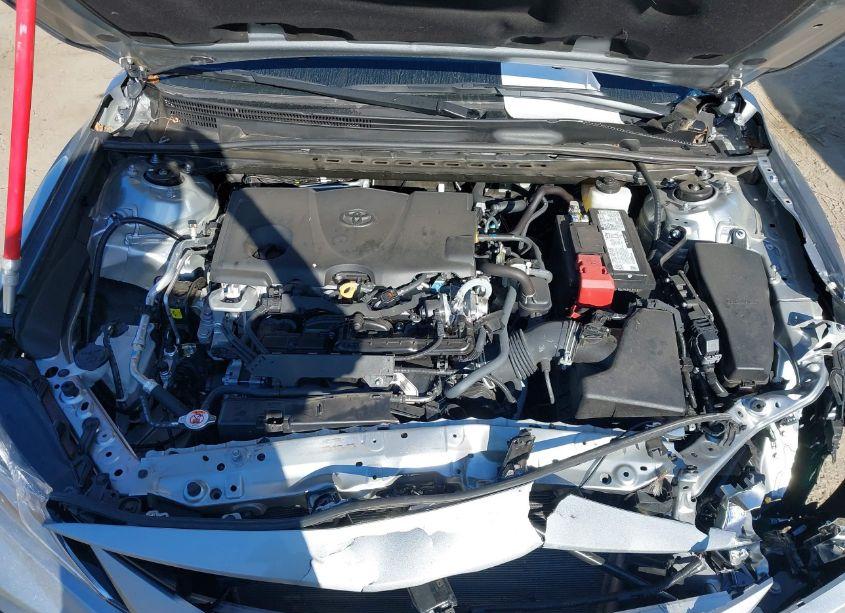 Photo 10 of 2024 Toyota Camry LE (VIN 4T1C11AKXRU863678)