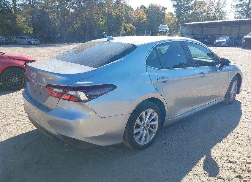 Photo 4 of 2024 Toyota Camry LE (VIN 4T1C11AKXRU863678)