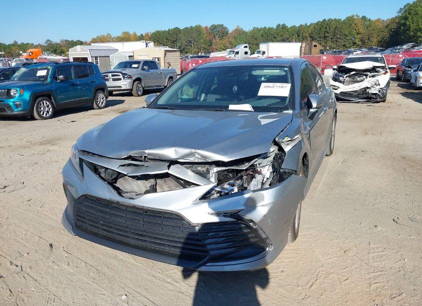 Photo 6 of 2024 Toyota Camry LE (VIN 4T1C11AKXRU863678)