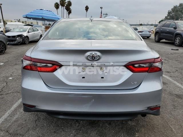 Photo 2 of 2024 TOYOTA CAMRY LE (VIN 4T1C11AKXRU915844)
