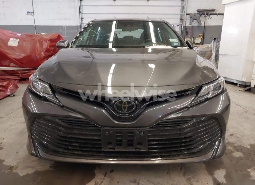 Photo 13 of 2020 Toyota Camry LE AWD (VIN 4T1C11BK0LU016576)
