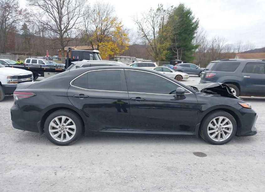 Photo 14 of 2022 Toyota Camry LE AWD (VIN 4T1C11BK0NU067112)