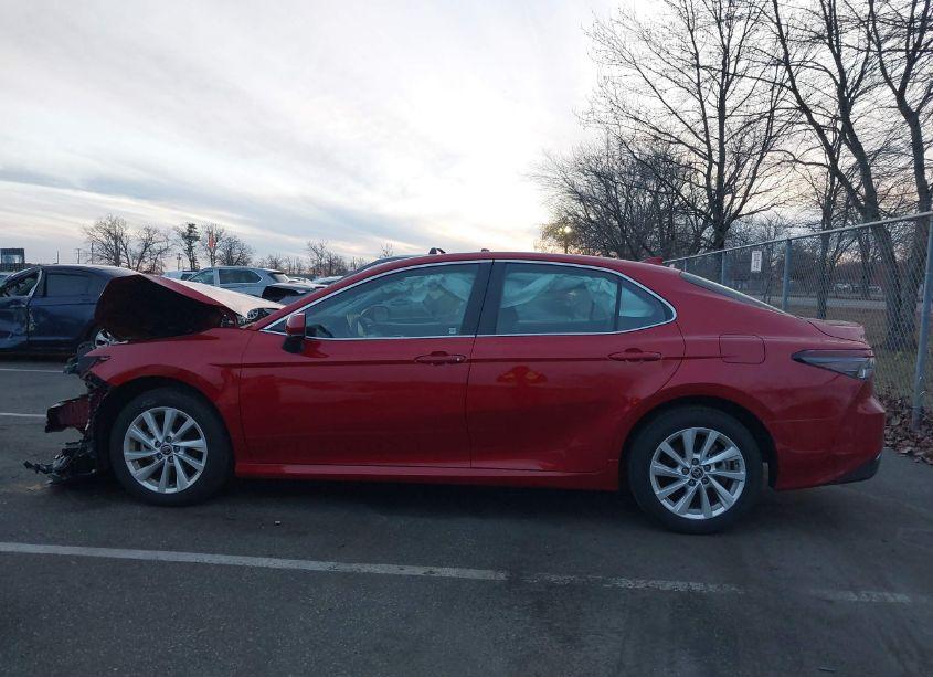 Photo 14 of 2023 Toyota Camry LE (VIN 4T1C11BK0PU083183)