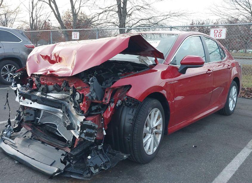 Photo 2 of 2023 Toyota Camry LE (VIN 4T1C11BK0PU083183)