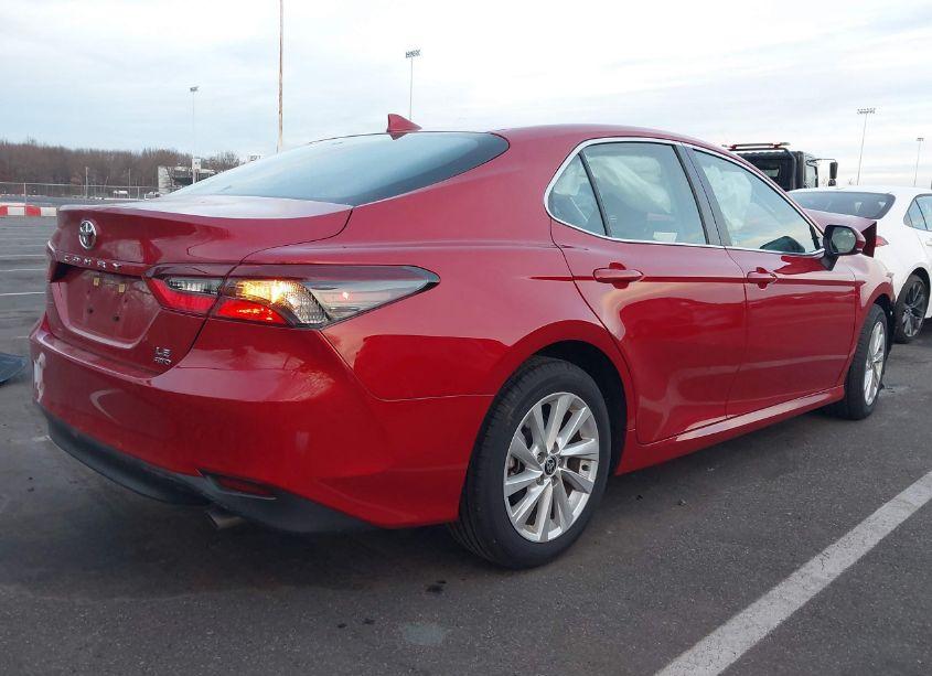 Photo 4 of 2023 Toyota Camry LE (VIN 4T1C11BK0PU083183)