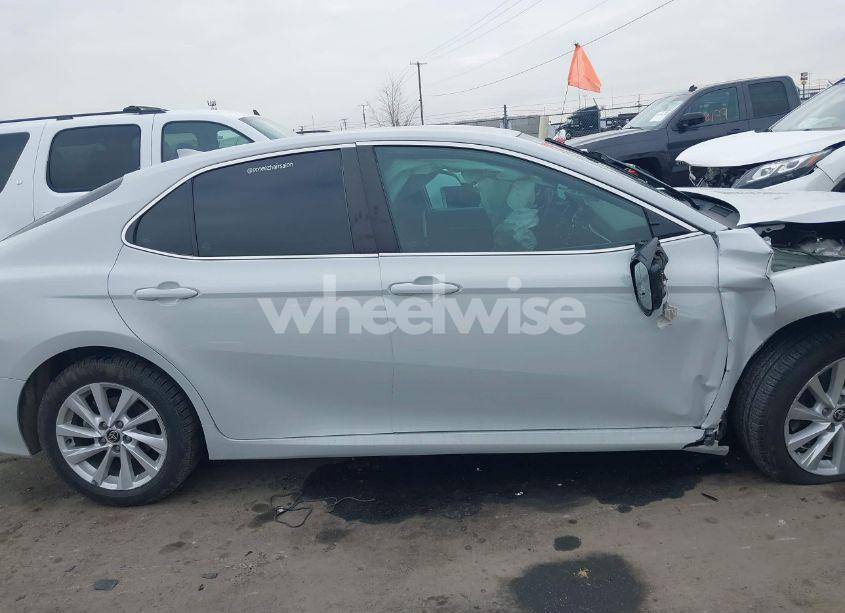 Photo 13 of 2022 Toyota Camry LE AWD (VIN 4T1C11BK1NU053963)
