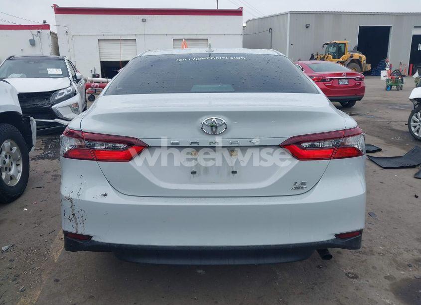 Photo 16 of 2022 Toyota Camry LE AWD (VIN 4T1C11BK1NU053963)