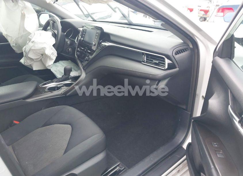 Photo 5 of 2022 Toyota Camry LE AWD (VIN 4T1C11BK1NU053963)