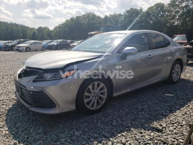 2022 TOYOTA CAMRY LE (VIN 4T1C11BK1NU055051) main photo
