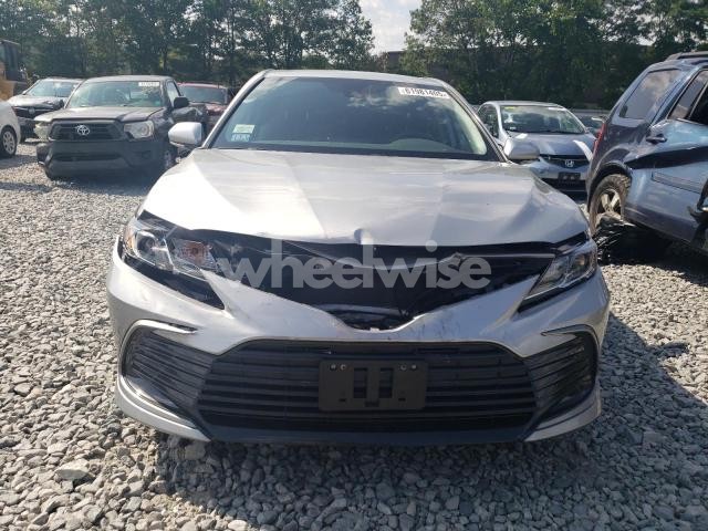 Photo 11 of 2022 TOYOTA CAMRY LE (VIN 4T1C11BK1NU055051)