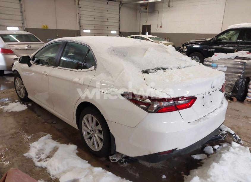 Photo 3 of 2022 Toyota Camry LE AWD (VIN 4T1C11BK1NU067636)