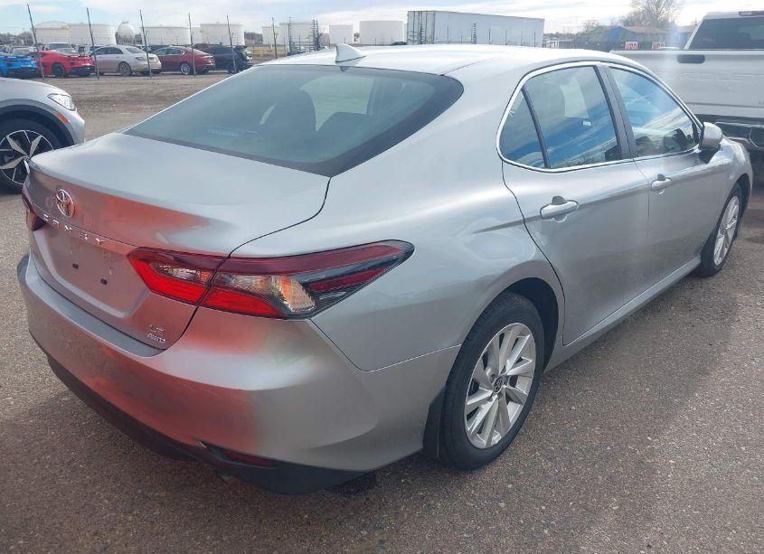 Photo 4 of 2023 Toyota Camry LE (VIN 4T1C11BK1PU098162)