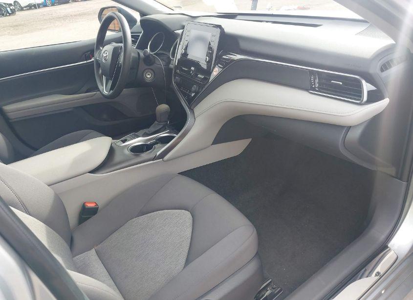 Photo 5 of 2023 Toyota Camry LE (VIN 4T1C11BK1PU098162)