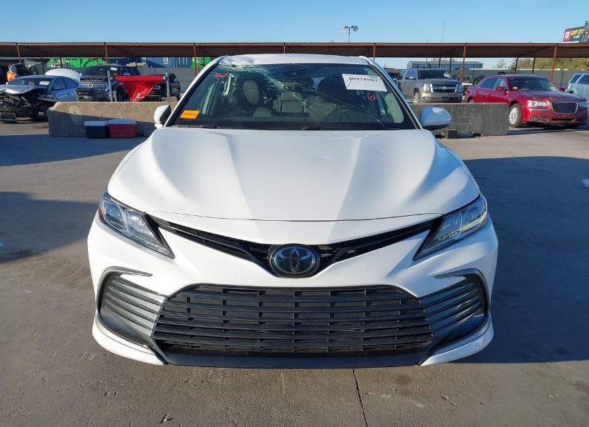 Photo 12 of 2023 Toyota Camry LE (VIN 4T1C11BK1PU098744)