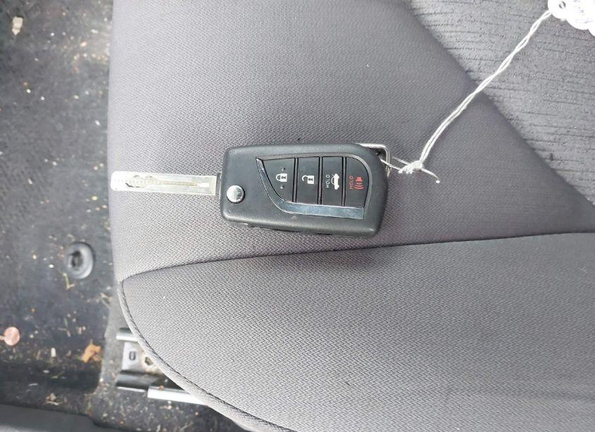 Photo 11 of 2023 Toyota Camry LE (VIN 4T1C11BK1PU101058)