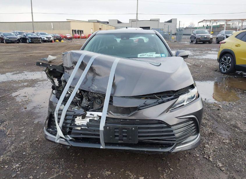 Photo 12 of 2023 Toyota Camry LE (VIN 4T1C11BK1PU101058)