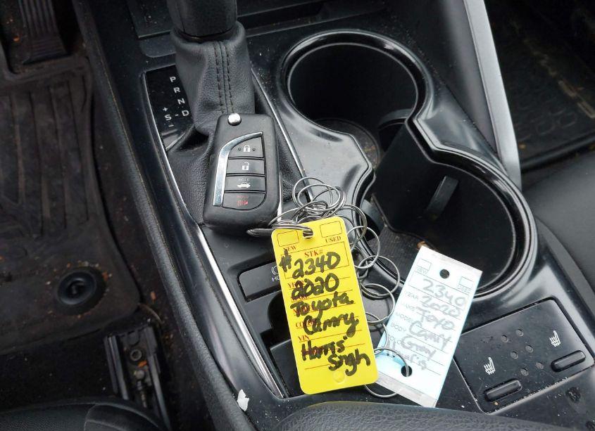 Photo 11 of 2020 Toyota Camry LE AWD (VIN 4T1C11BK2LU017888)