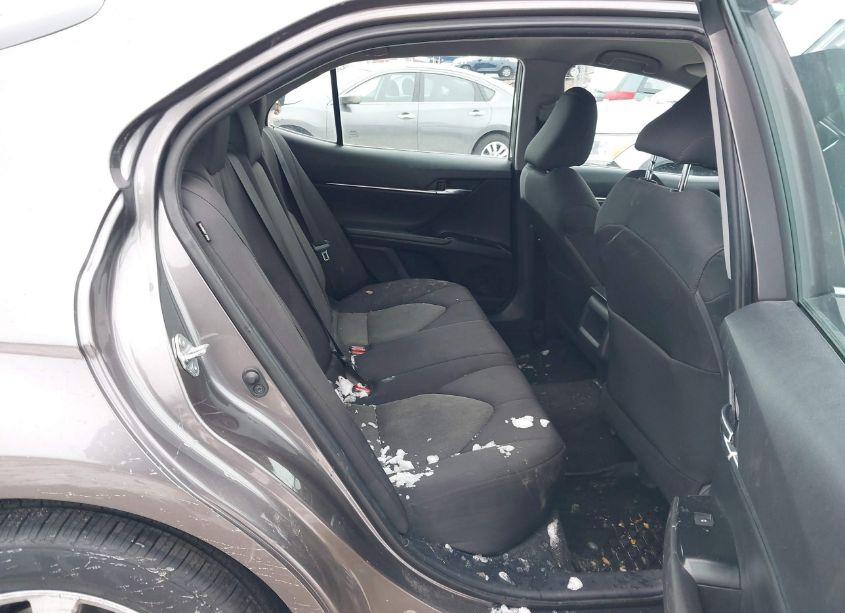 Photo 8 of 2020 Toyota Camry LE AWD (VIN 4T1C11BK2LU017888)