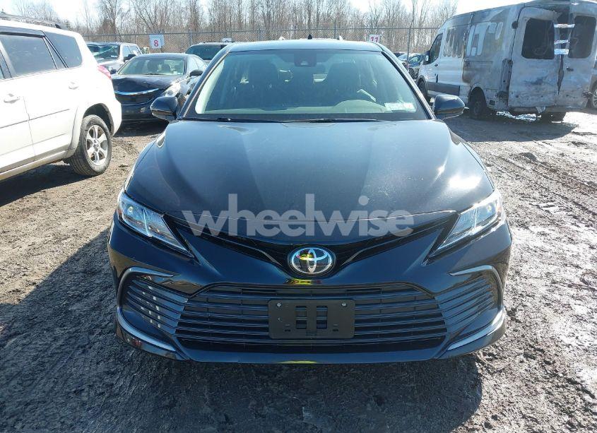 Photo 12 of 2021 Toyota Camry LE AWD (VIN 4T1C11BK2MU033526)